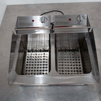 Woodson W.FRT50C Countertop Split Pan Fryer