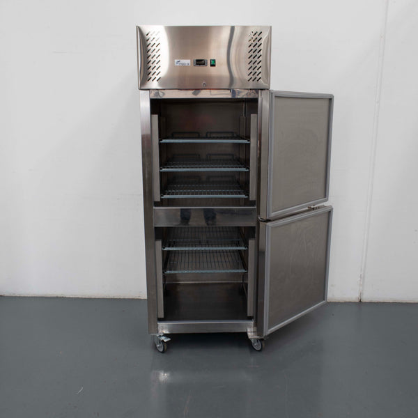 FED-X XURF650S1V Upright Freezer