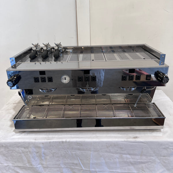 La Marzocco Linea Classic 3 Group Coffee Machine