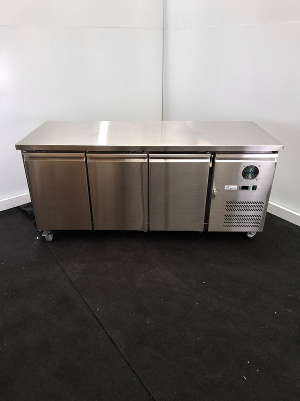 FED-X XUB7C18S3V Undercounter Fridge