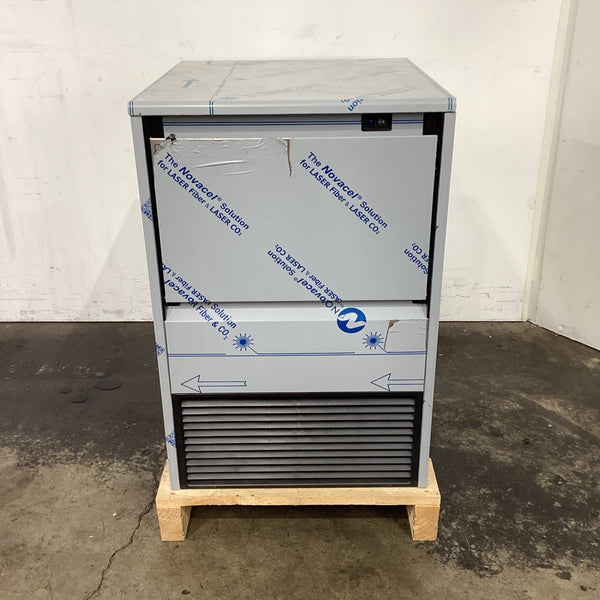 SKOPE SPIKA NG50 Ice Machine