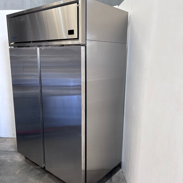 Skope PG21.UPR.2.SD Upright Fridge