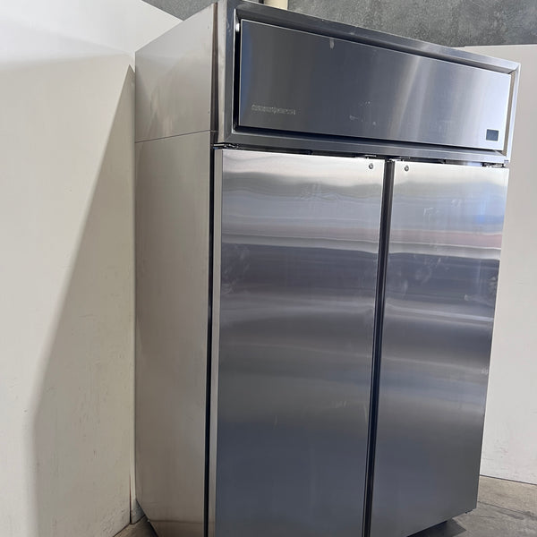 Skope PG21.UPR.2.SD Upright Fridge