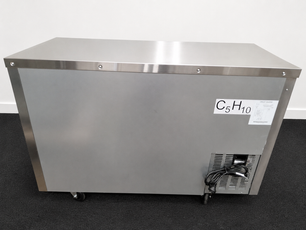 Atosa YPF9025GR Underbench Freezer