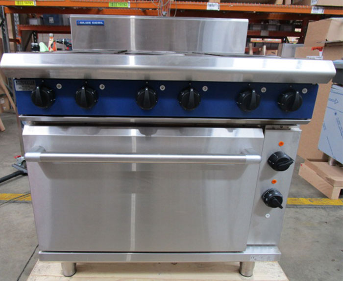 Blue Seal E506D 900mm Electric Range Static Oven