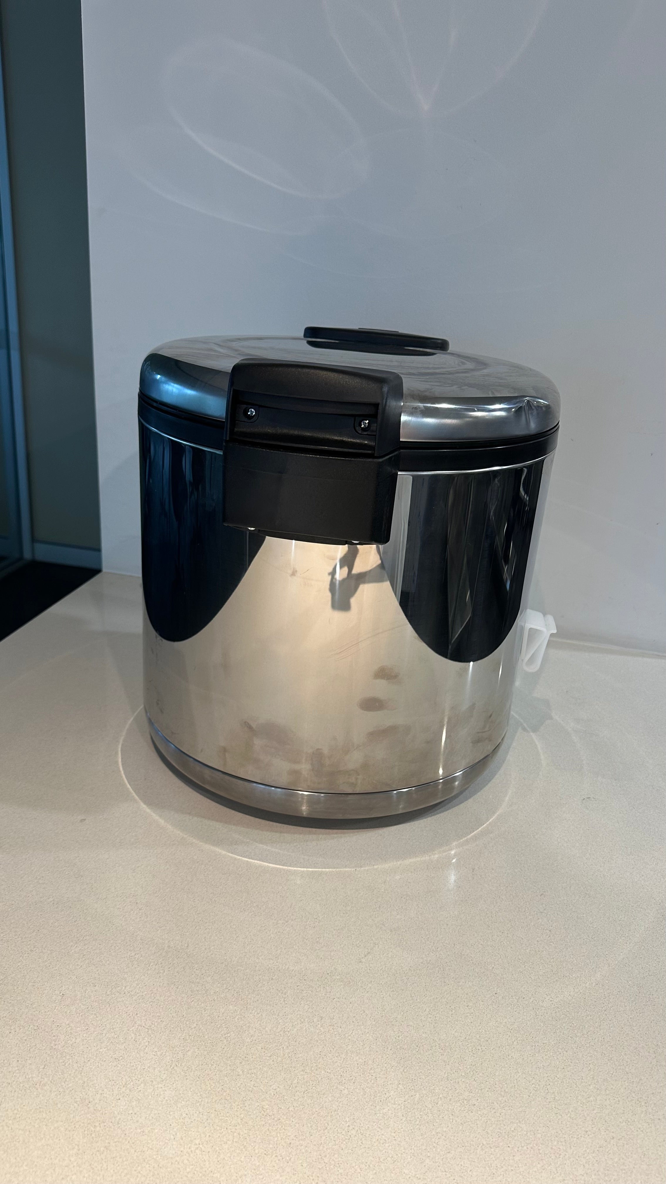 Roband SW9600 Rice Warmer – SilverChef AU