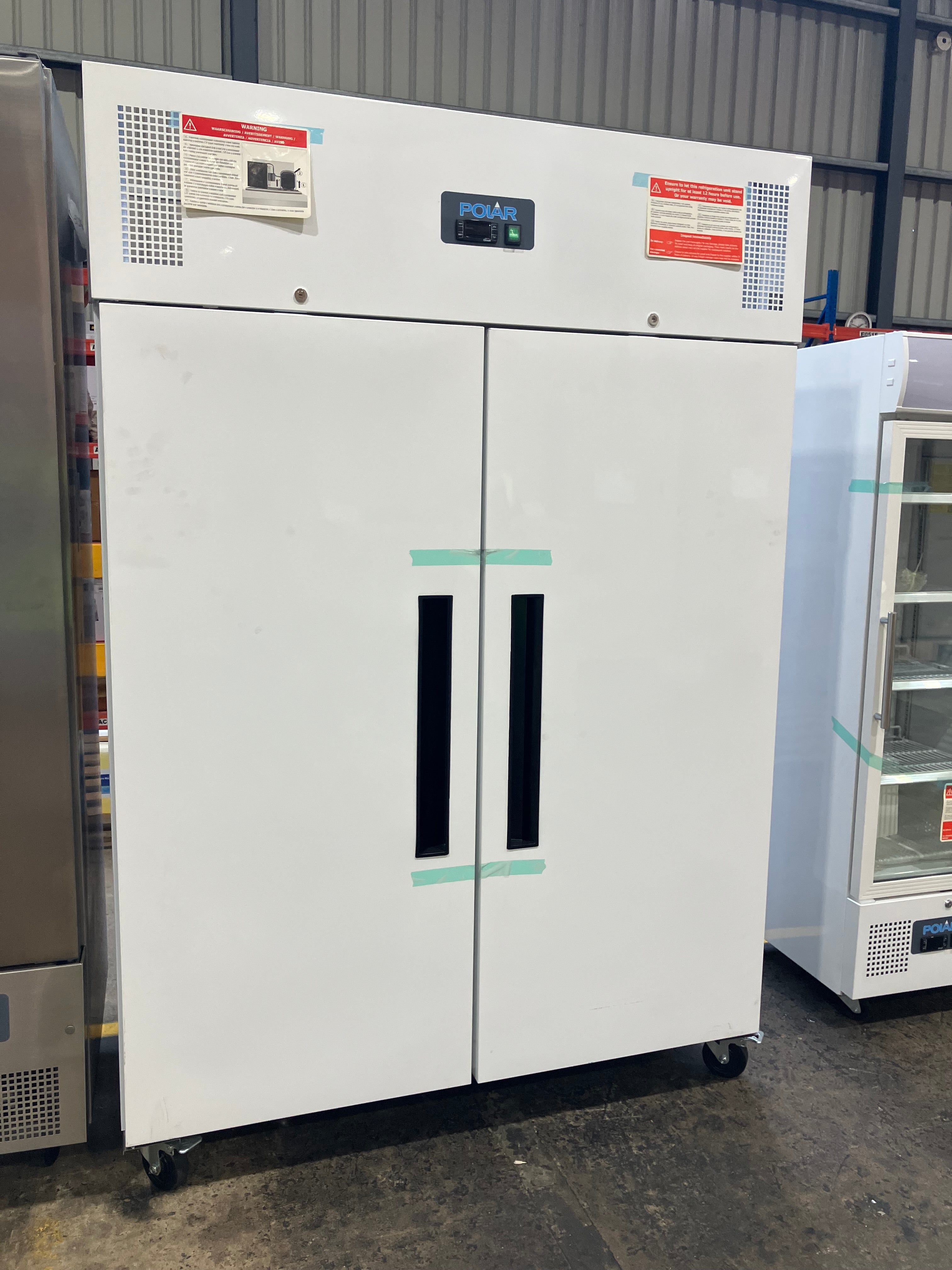 Polar DL897-A G-Series 2 Door Upright Freezer