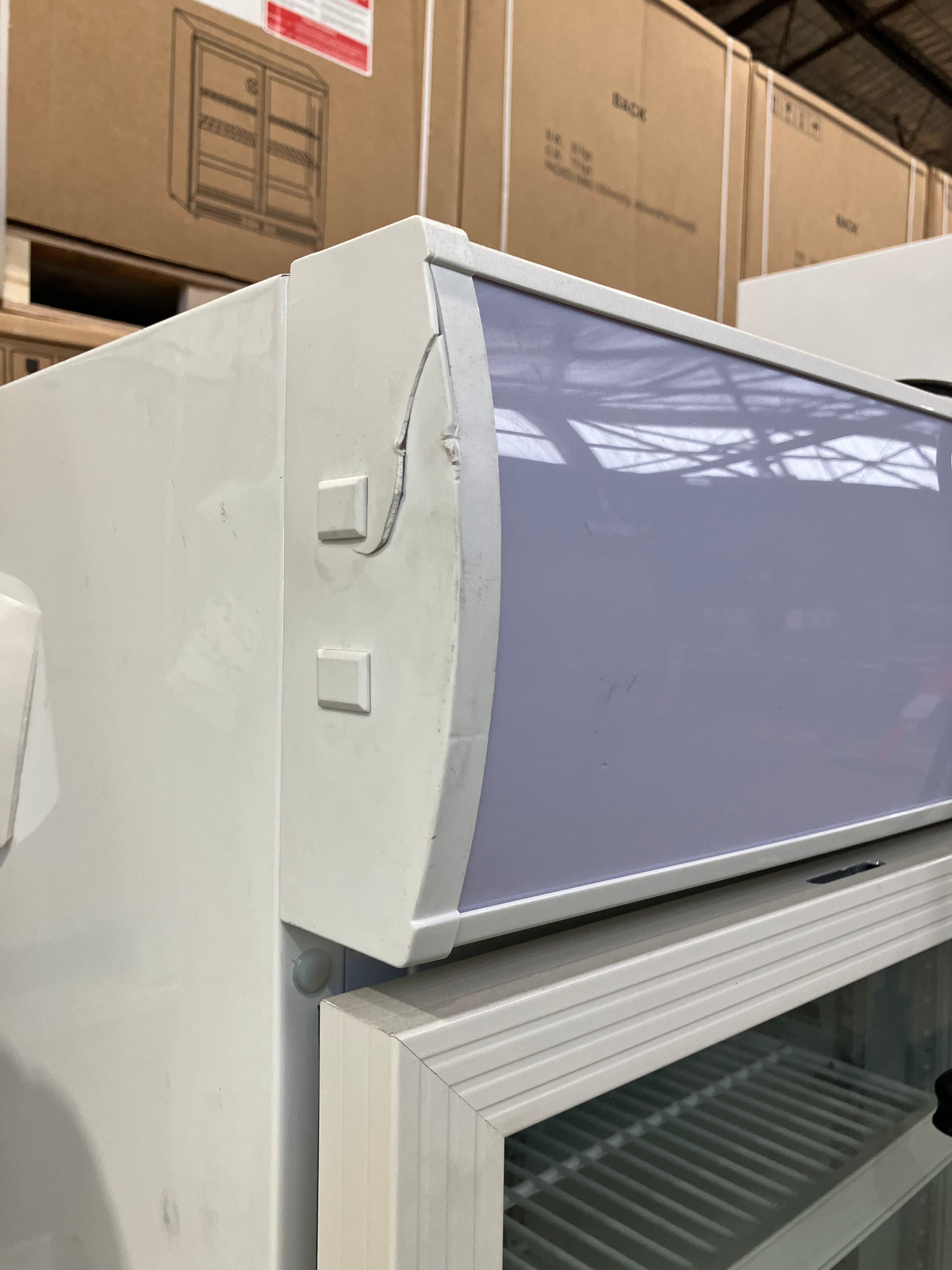 Polar DM075-A G-Series Upright Fridge