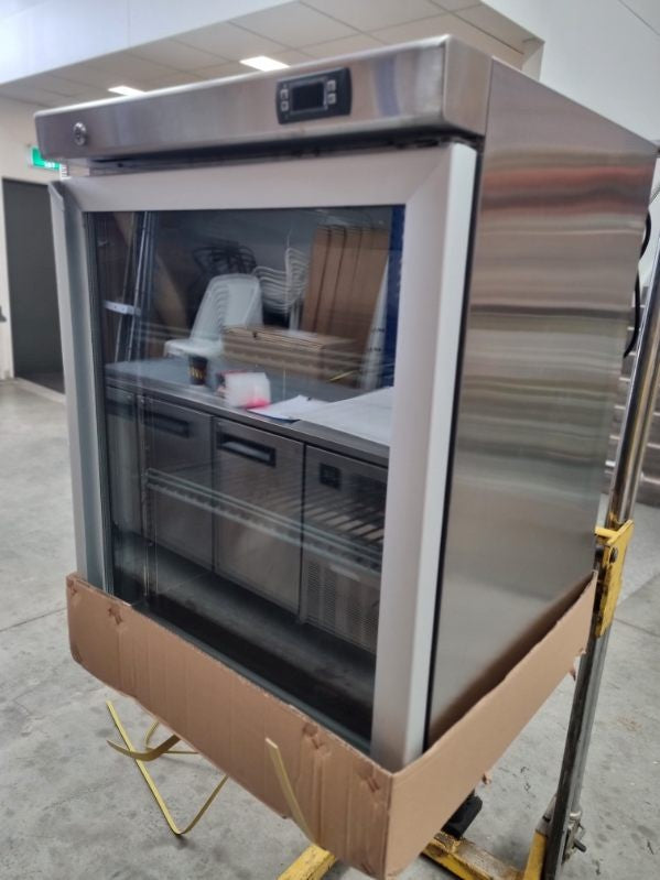Williams HTM1GS Compact Fridge