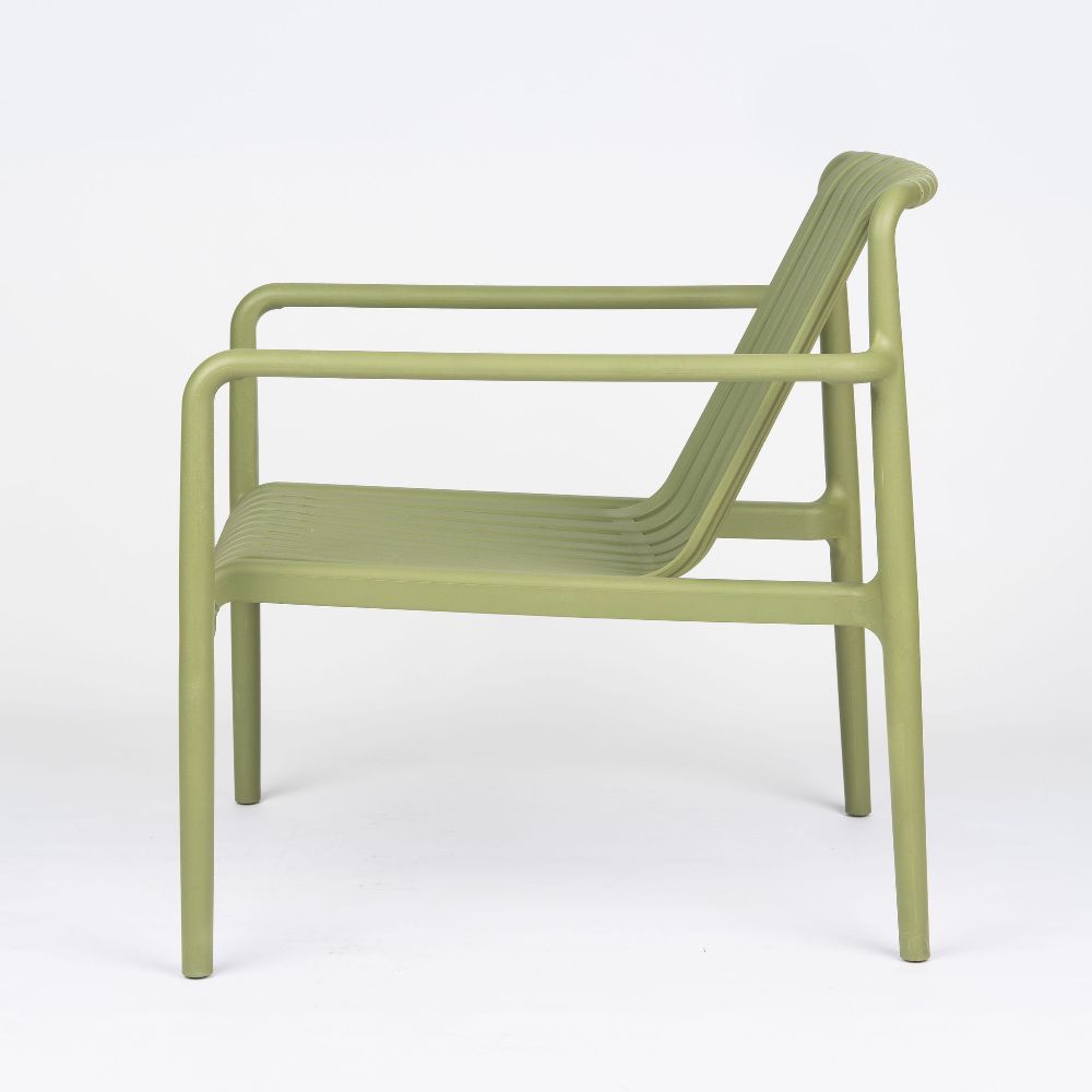 Helix Relax Outdoor Resin Chair with Arms – SilverChef AU