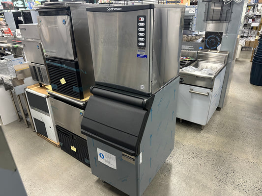Scotsman NWL508AS Ice Machine + NB193 Bin