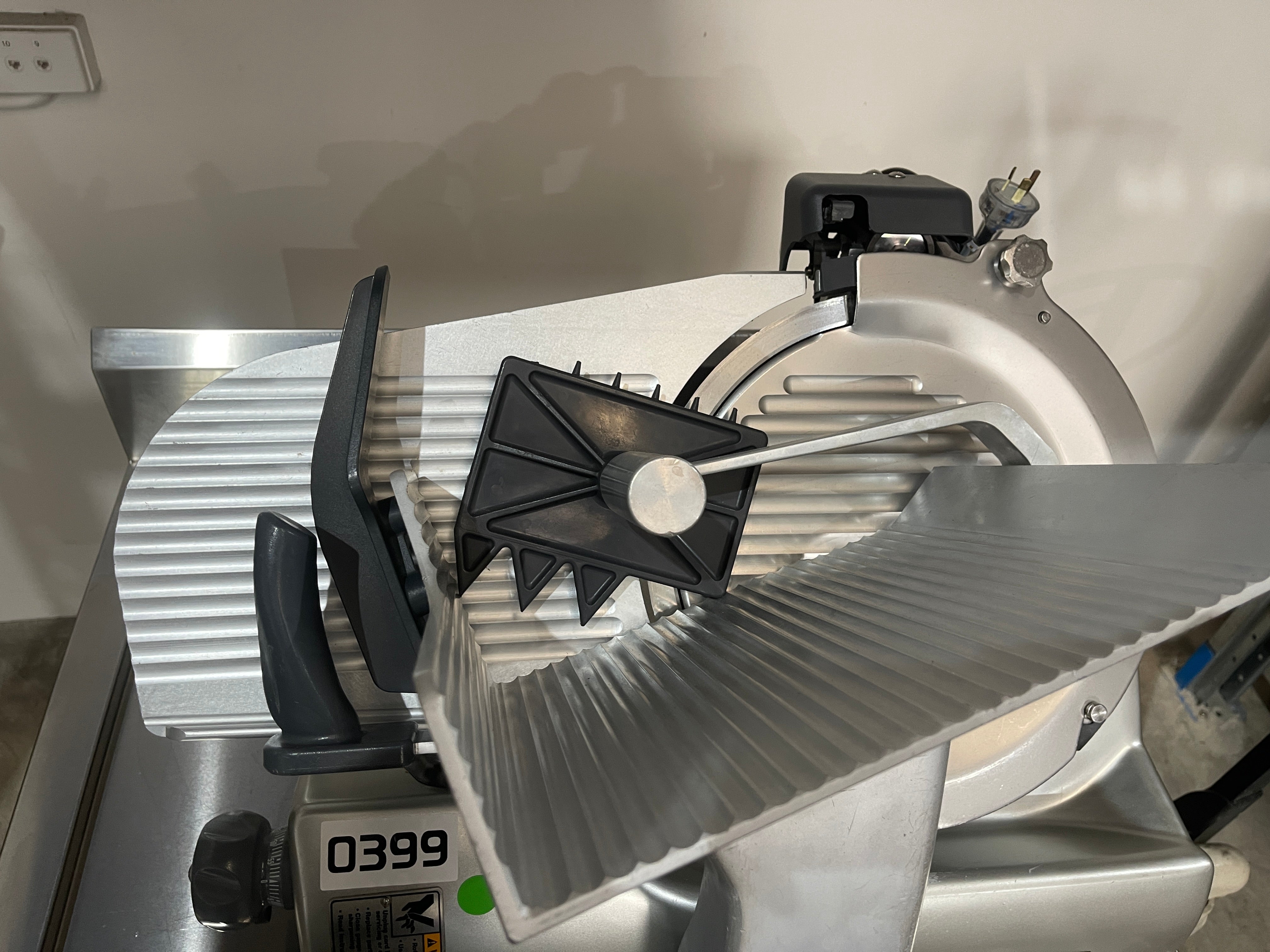 Hobart HS8 Meat Slicer