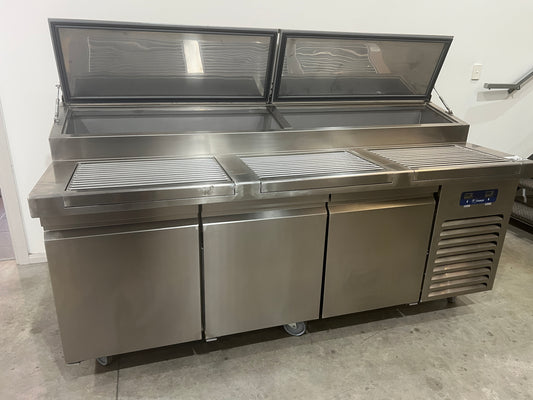 Desmon FPTM3N3G-80 Pizza Prep Fridge