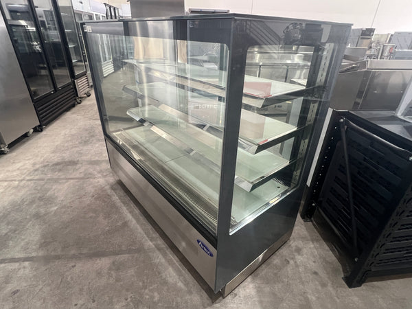 Atosa WDF157Z Cake Display