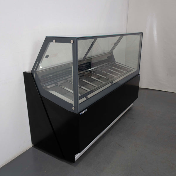 All-Frozen Sunshine DE9 Gelato Display