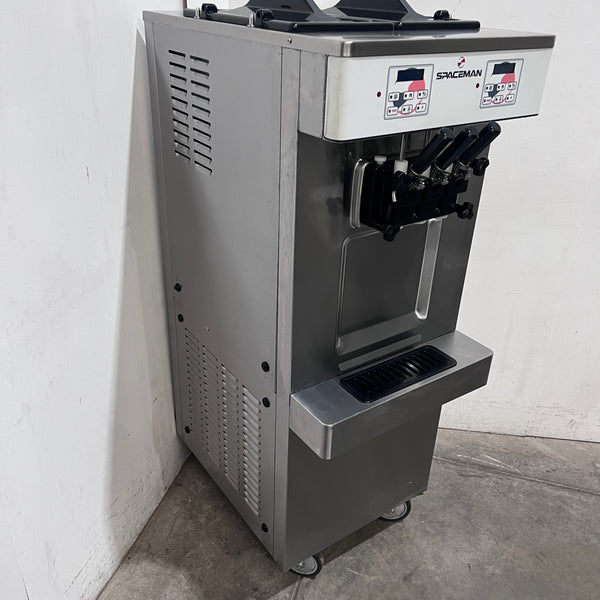 Spaceman 6368-C Ice Cream Machine