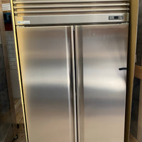 Artisan M1762 2 Door Upright Freezer