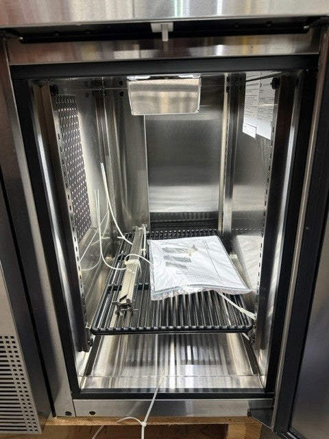 Skope Pegasus PG100HC 1 Door Undercounter Fridge