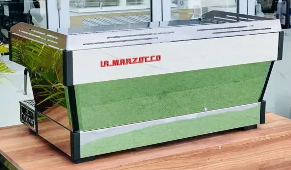 La Marzocco Linea PB 3 Group Coffee Machine