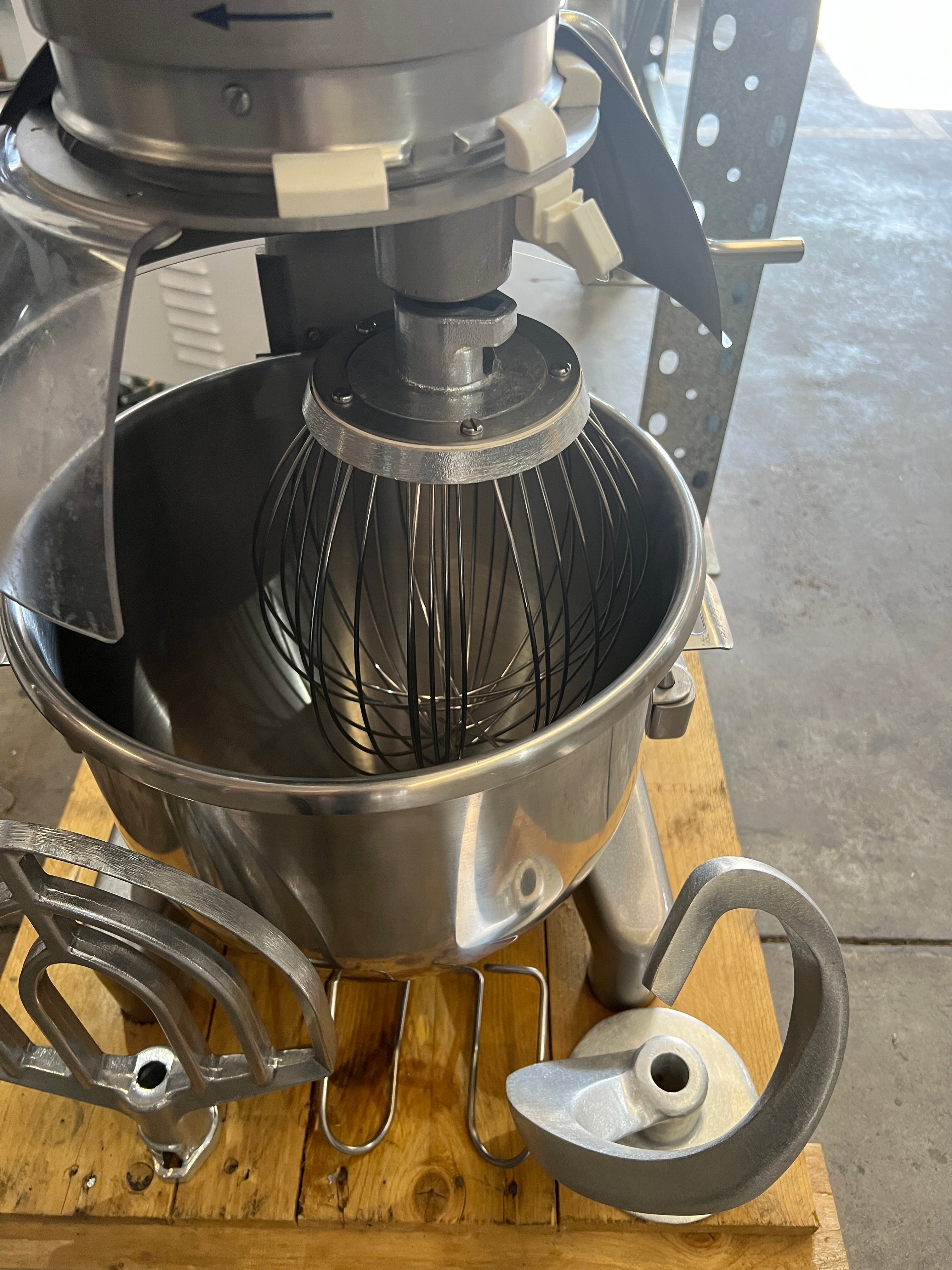 Thumbnail - Hobart A200 20L Planetary Mixer