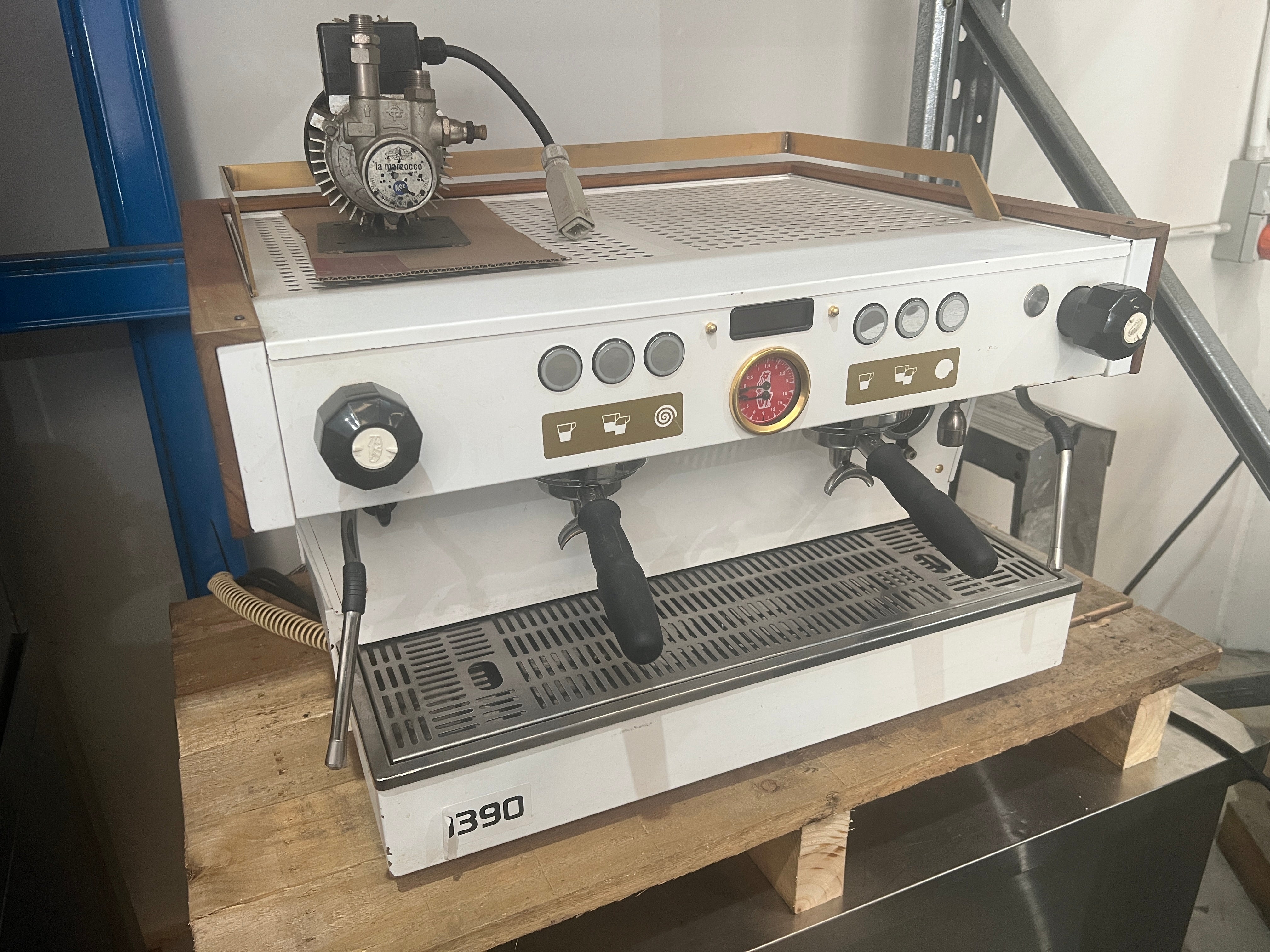La Marzocco Linea PB 2 Group Coffee Machine