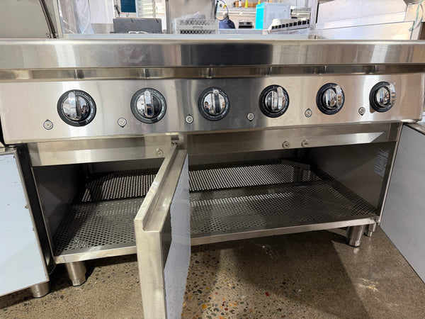 Mantru.E ZT6-C8021A Commercial Induction Flat Range