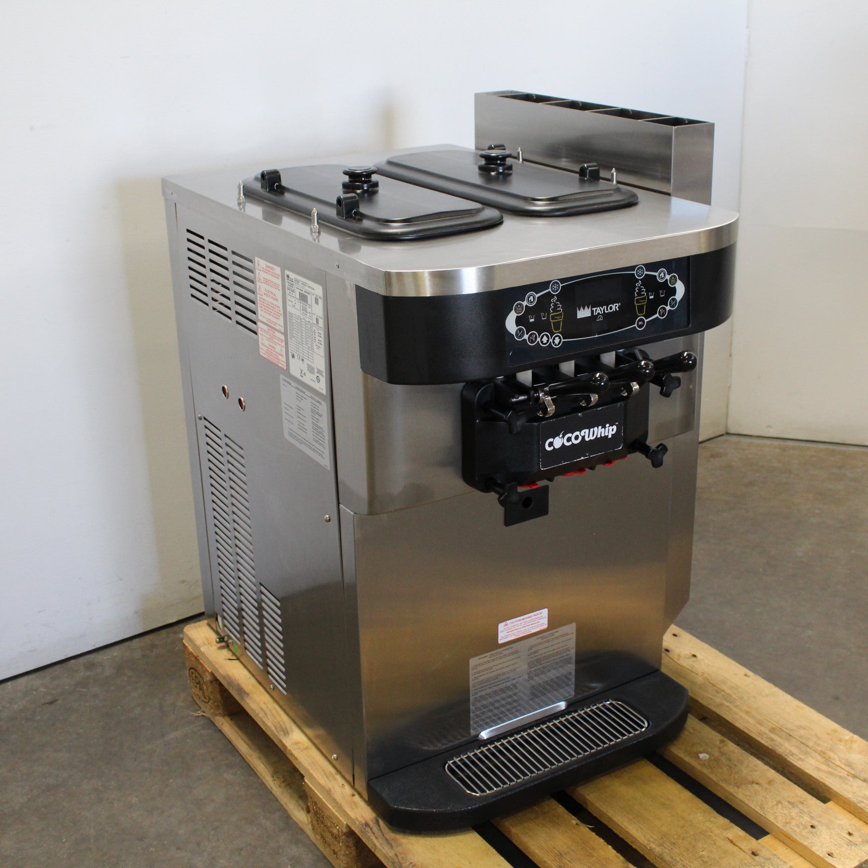 Taylor C722-40 - Ice Cream Machine (2)