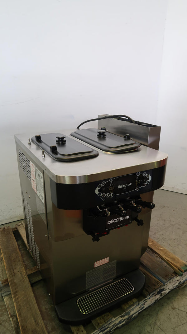 Taylor C722-40 - Ice Cream Machine (1)