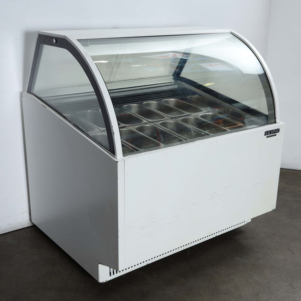 SKIPIO SGC-1200F Display Gelato (2)