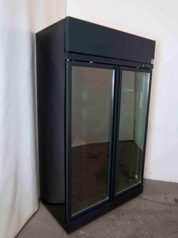 Cold Display Solutions Elegance Freezer (2)