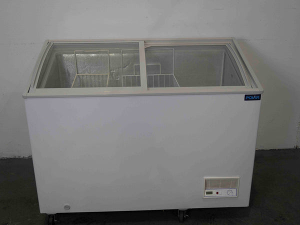 Polar CM434-A - Chest Freezer (2)