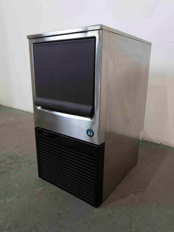 Hoshizaki KM-40B - Ice Machine (4)